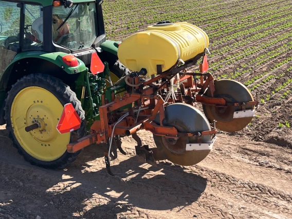 tractor